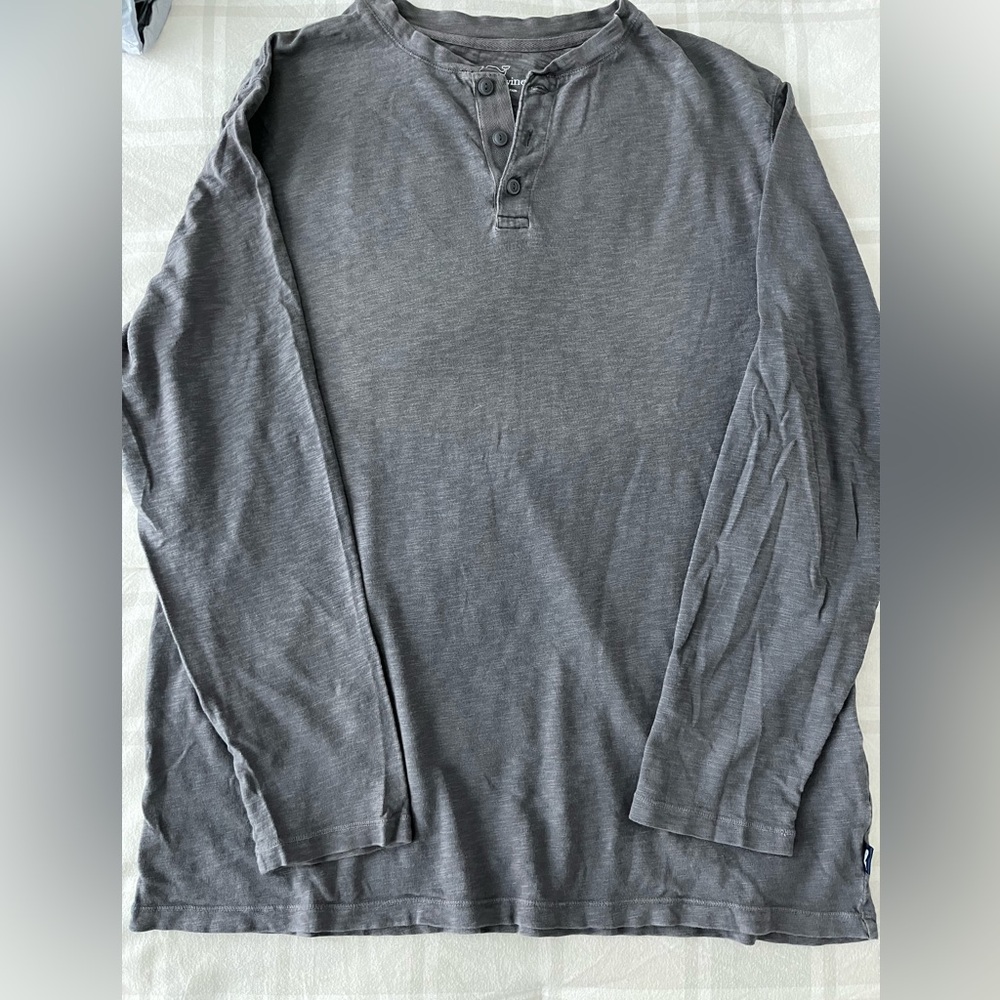 Vineyard vines long sleeve shirt size L 100% cotton